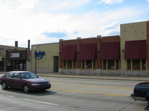 Calvin Theatre - Replaced By Restaraunt (newer photo)